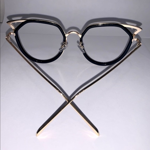 Eyeglasses, oversized, no brand-name, made for a movie, oversized catseye 🐱 - Picture 4 of 6